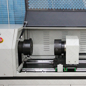 扭轉(zhuǎn)試驗(yàn)機(jī)