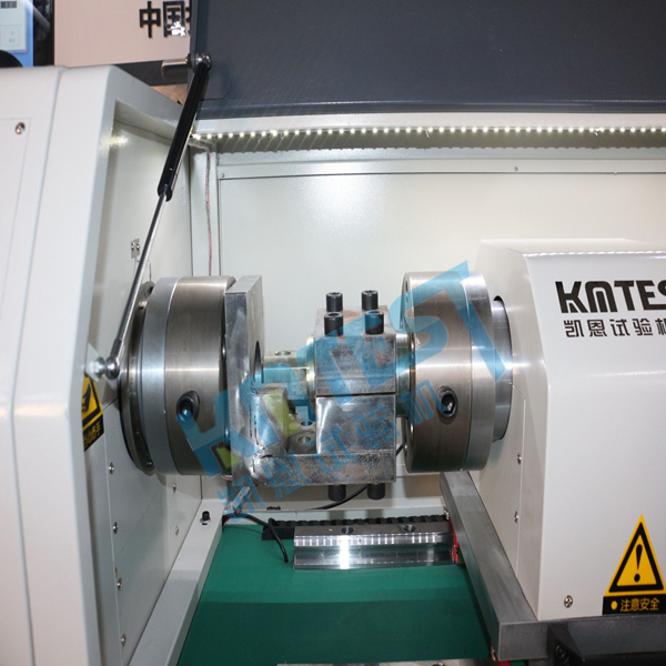 扭轉(zhuǎn)試驗機(jī)